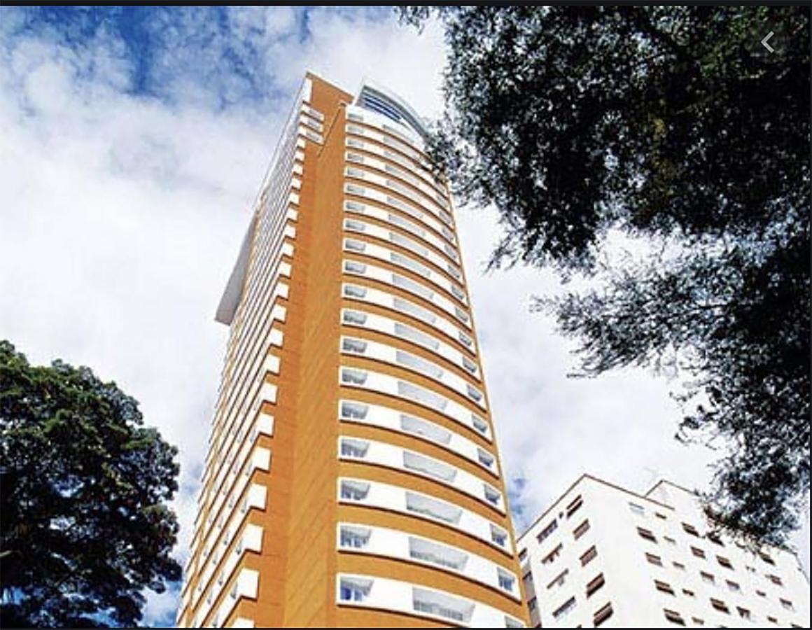 Flat Na Paulista No Condominio Do Hotel Transamerica 'De Particular' — Photos 2